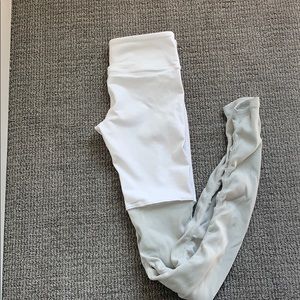 ALO high waisted goddess legging